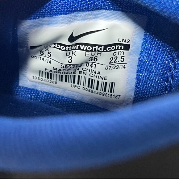 Nike Hyperspike Volleyball Women Size 5.5 585763 041 Black Blue Hyperdunk New - Picture 11 of 11